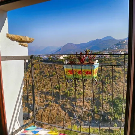La Casa Di Ivana 3*
