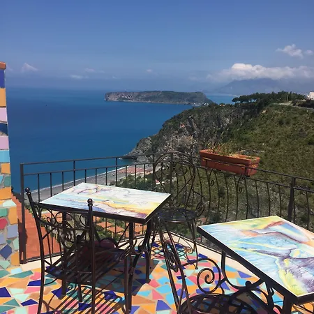 La Casa Di Ivana Oda ve Kahvaltı