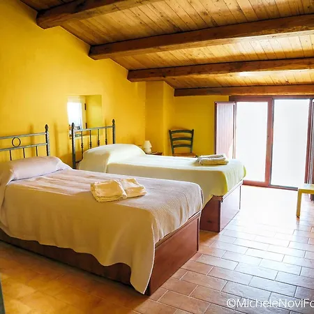 La Casa Di Ivana 3* 圣尼科拉阿尔切拉