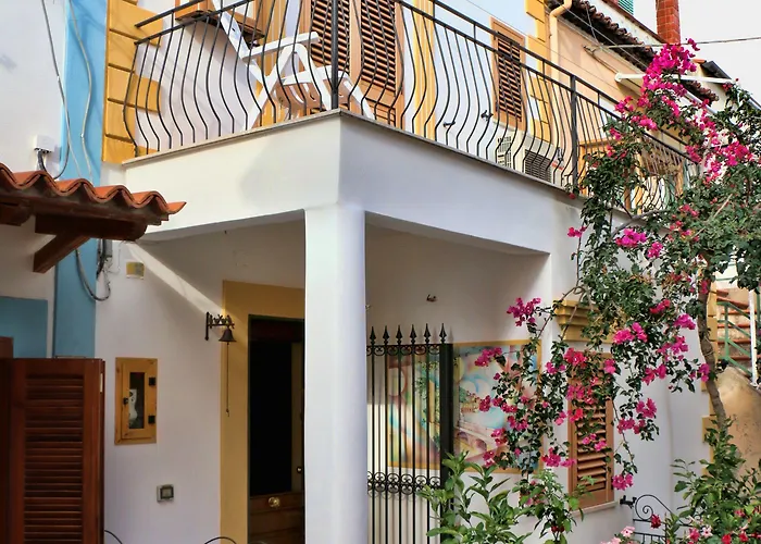 La Casa Di Ivana לינה וארוחת בוקר סן ניקולה ארצ'לה
