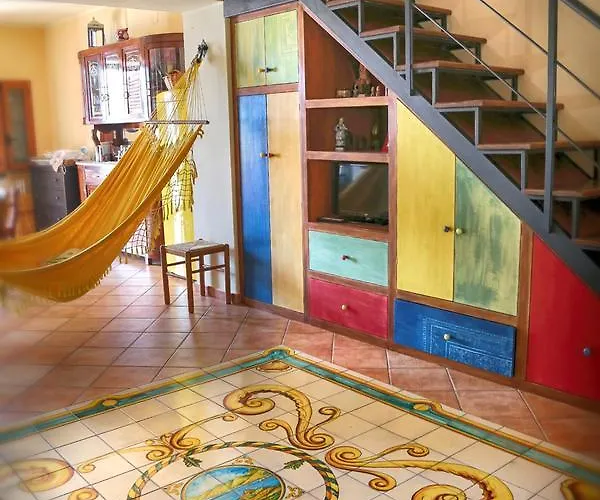 La Casa Di Ivana לינה וארוחת בוקר 3*